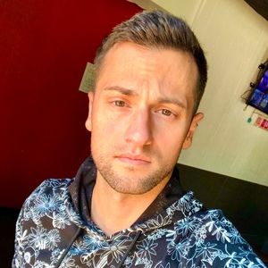 Meet your Posher, Todd